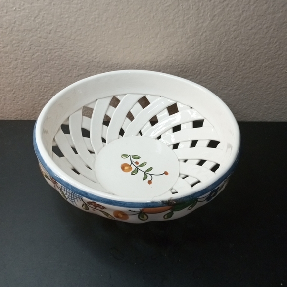 EXQUISITE Nazari Made in Portugal 8" Hand painted Reticulated Lattice Bowl - Picture 3 of 7